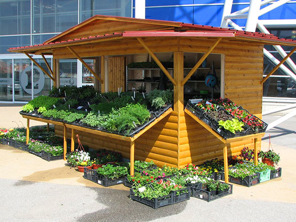 izdelava-lesenih-stantov-kiosk